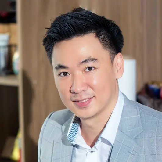 Nguyễn Hoàng Nam